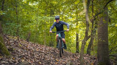 Gravelbiken im Herbst: Die perfekte Saison für Abenteuer auf zwei Rädern